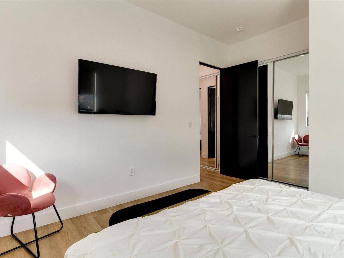 Modern Luxe Retreat Six-bedroom Holiday home *