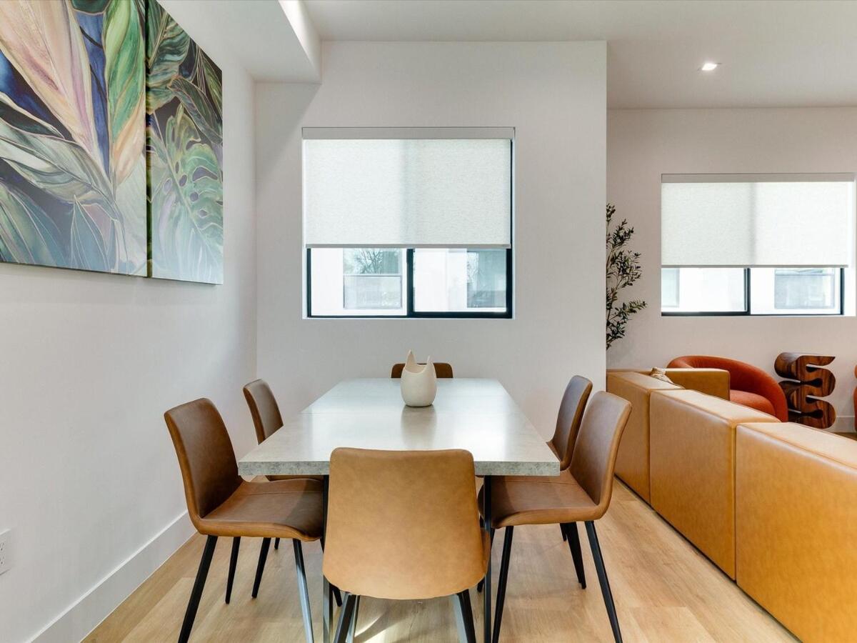 Modern Luxe Retreat Six-bedroom